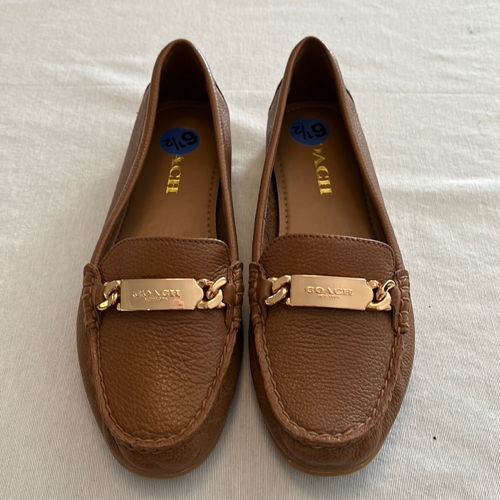 Women’s Coach Leather Slip on Loafers - size 6.5